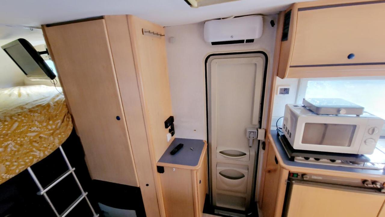Camping-Car Vitry-le-Francois Exterior photo